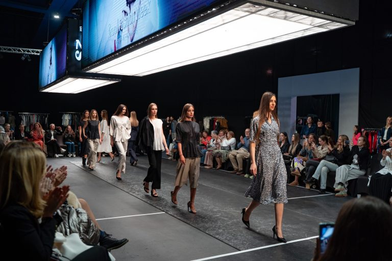 Moda festivala prvog vikenda