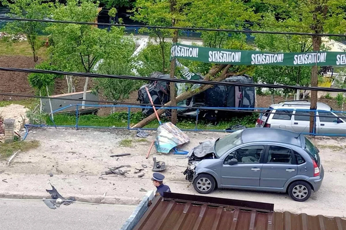 Automobilom se zabio u porodičnu kuću u Šipovu: “Mislili smo da je zemljotres”