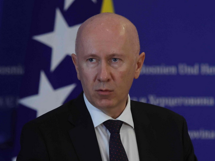 Dunović: SNSD i HDZ kontrolišu sve poluge moći, opozicija iz RS-a popušta Dodiku