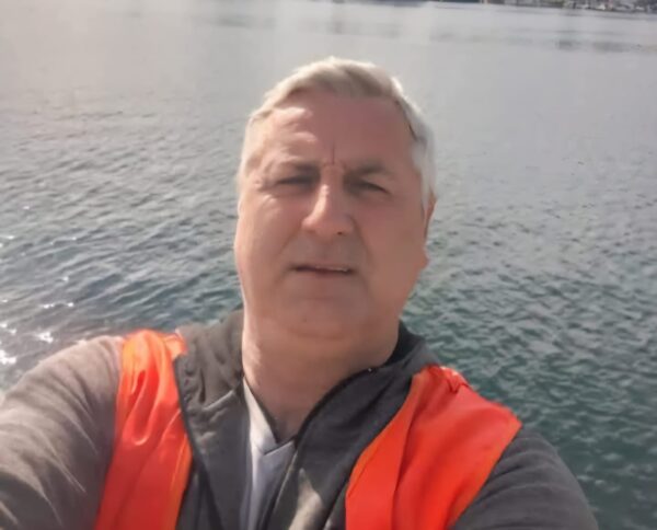 Elmirovi Kolege Prikupljaju Pomoc Svojoj Obitelji Samo Za Prijevoz Tijela