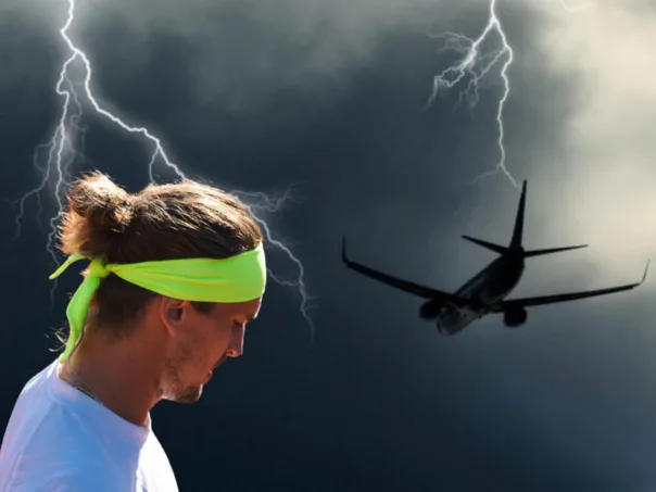 Grom udario u avion koji je prevozio tenisere na Roland Garros