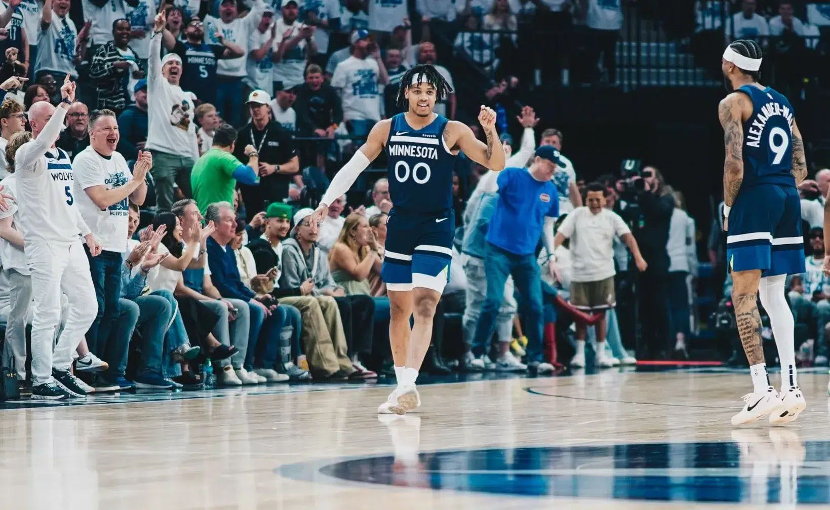 NBA: Minnesota je srušila Oklahomu u trećoj igri (video)