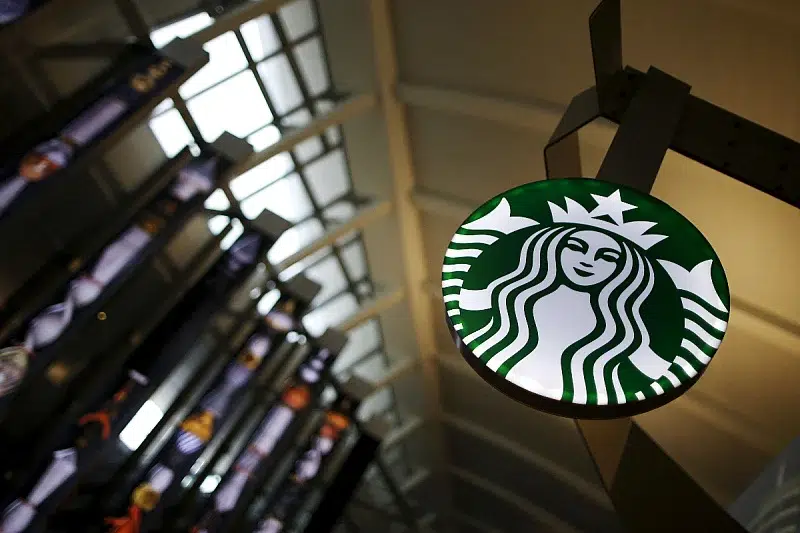 SAD: Starbucks se štrajkira jer su nezadovoljni novim pravilima oblačenja