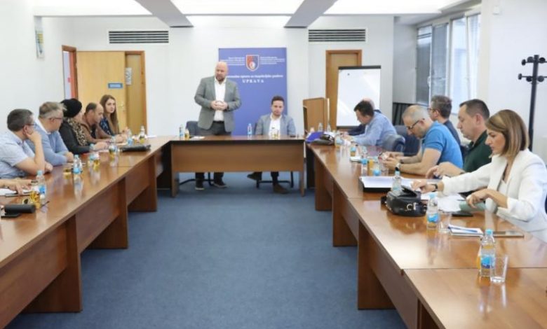 Sastanak o suzbijanju epidemije: Poduzete sve preporučene mjere, inspekcija ukazala na probleme na terenu