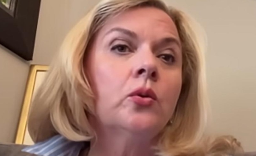 Miss Piggy ponovo pravi probleme: Kolege iz parlamenta se ogradjuju od nje