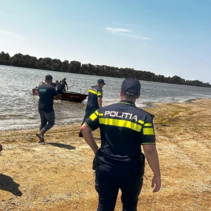 Tragedija na Dunavu: Mladi roditelji se utopili spašavajući dijete