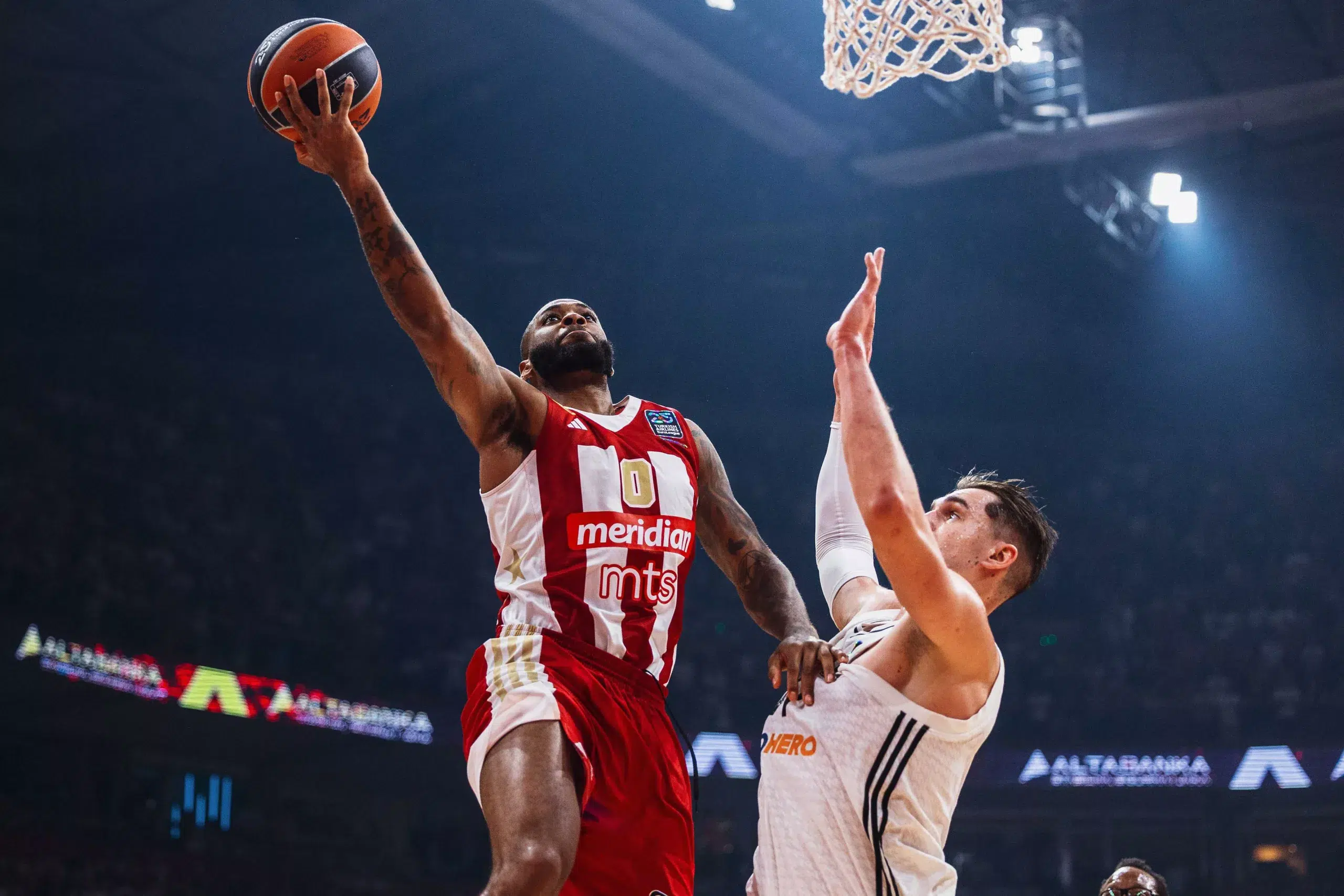 Hezonja se pitala: Prava košarka pokrenula je vrlo zanimljivu temu (fotografija)