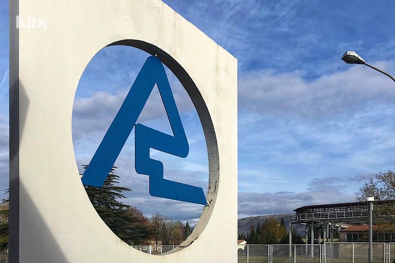 Mali dioničari Aluminija pisali Vladi FBiH koju su optužili za pogodovanje Kabiriju, imaju nekoliko zahtjeva