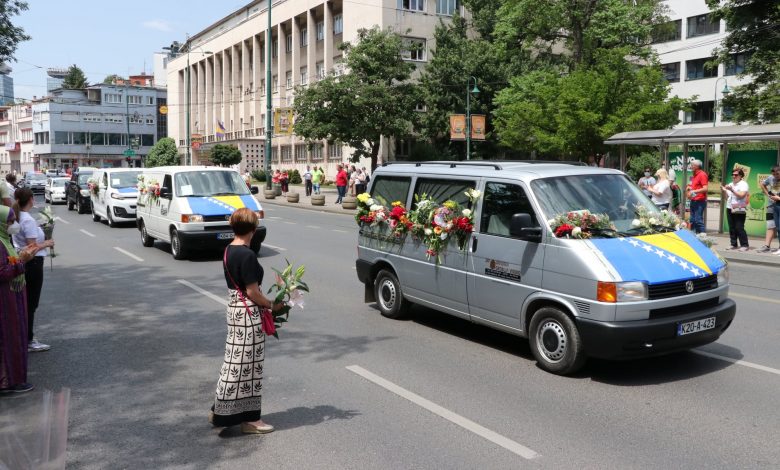 U Sarajevu poslije 11 sati izmjene režima saobraćaja radi prijevoza posmrtnih ostataka mještana Tihovića
