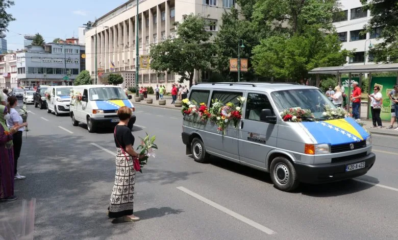 U Sarajevu poslije 11 sati izmjene režima saobraćaja radi prijevoza posmrtnih ostataka mještana Tihovića