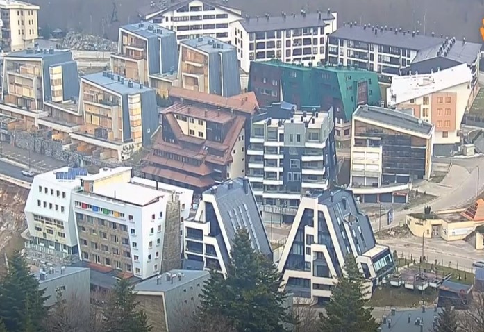 Urbanisticki Haos Na Bjelasnici Tuzbe Padaju Gradnja Ne Staje Uskok