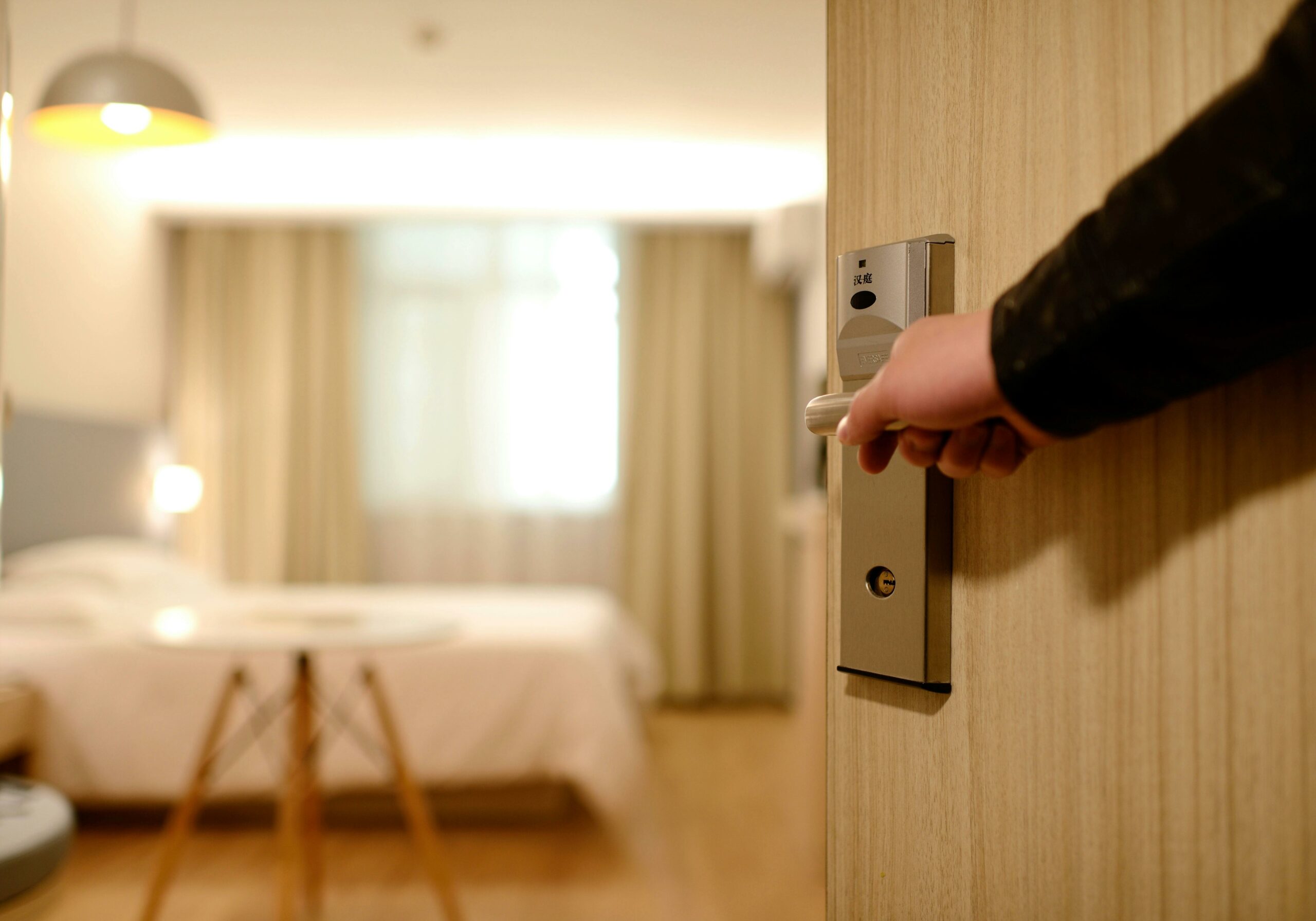“ZNAM, BIZARNO JE” Žena otišla u Tursku na ljetovanje, pa otkrila šta ju je zateklo u hotelu sa 5 zvjezdica