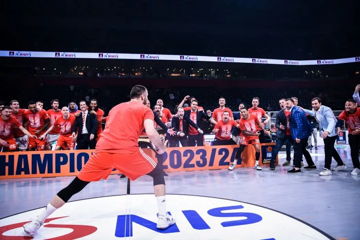 Kraj jedne ere: Branko Lazic nakon 14 godina i 25 trofeja napušta crvenu zvijezdu!