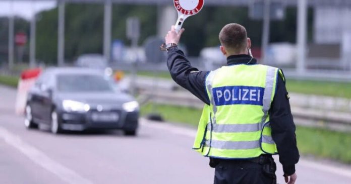 Lazni Policajac Iz Bih Osuden U Austriji Zbog Prevare Teske