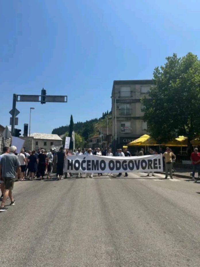 Ostar Odgovor Bosnjaka Stoca Gradonacelniku Krivi Ste Za Aparthejd