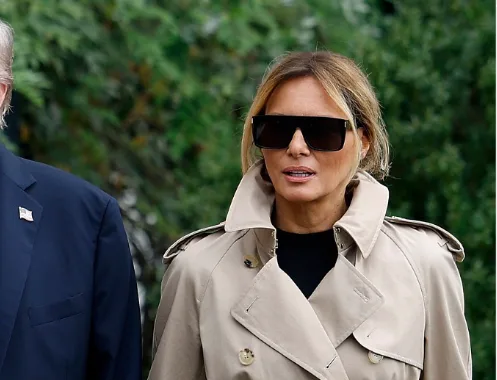 Melania Trump dominira u Londonu! Za Camillu odabrala potpuno drugačiji stil nego za kraljicu Elizabetu