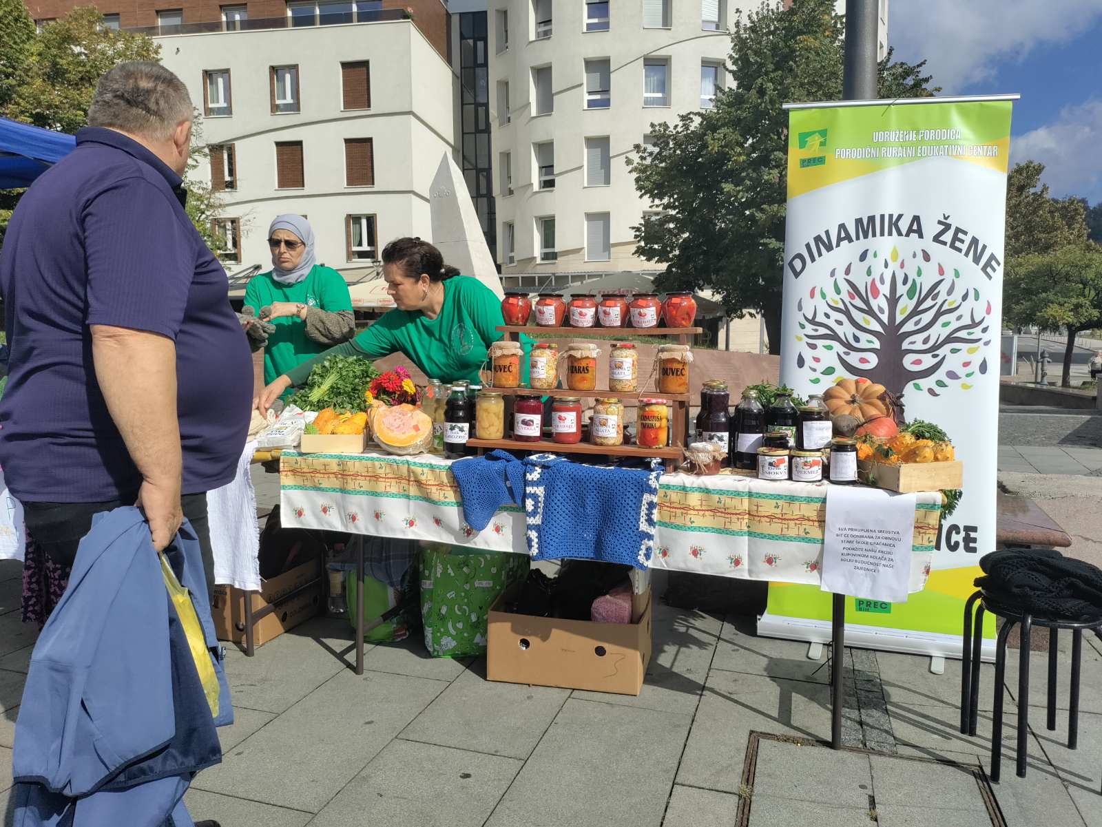Na Trgu slobode u Tuzli otvoreni „2. Dani meda i ruralnog stvaralaštva Tuzlanskog kantona“ – Business Magazine
