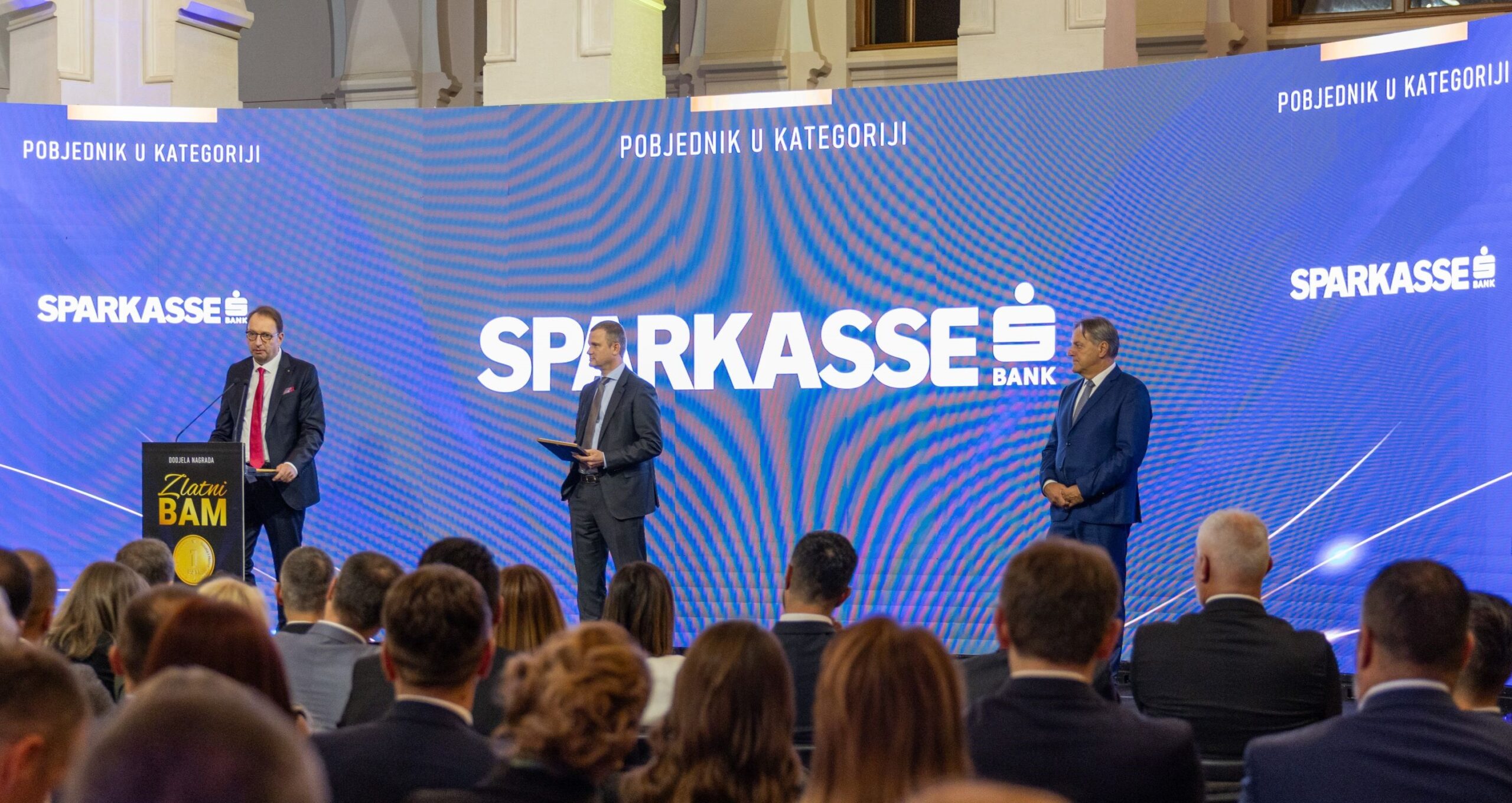 Sparkasse Banka nagrađena za najveći doprinos finansijskoj pismenosti i najbolje eko-partnerstvo među bankama u BiH – Poslovne novine