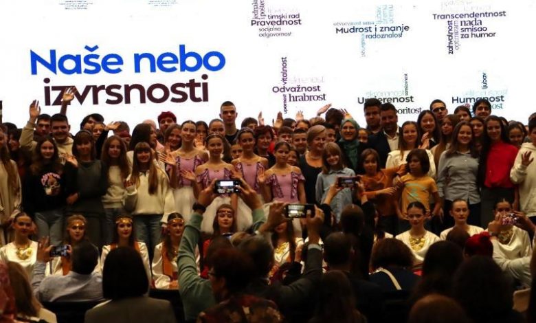 „Naše nebo izvrsnosti“: Promovirana znanja, trud i vrhunski rezultati učenika Kantona Sarajevo