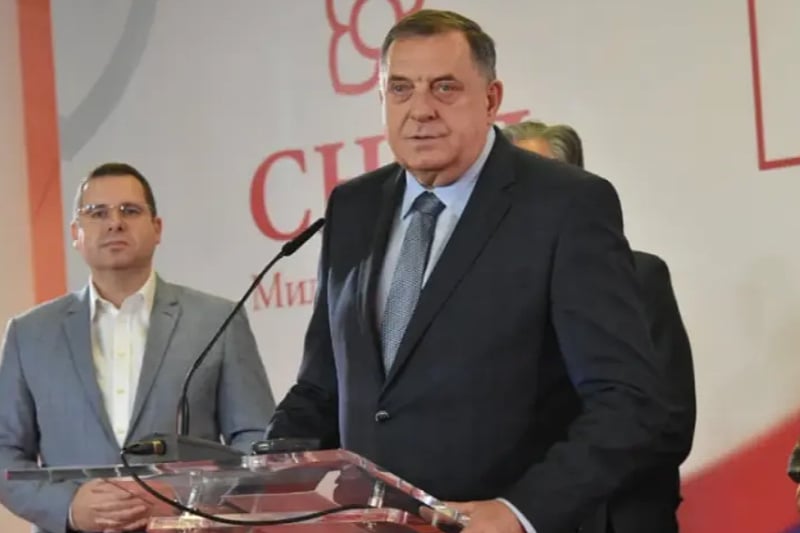 Dodik na starim postavkama: Muslimansko Sarajevo je naš neprijatelj, ukinut ćemo državno pravosuđe i vratiti vojsku RS-a