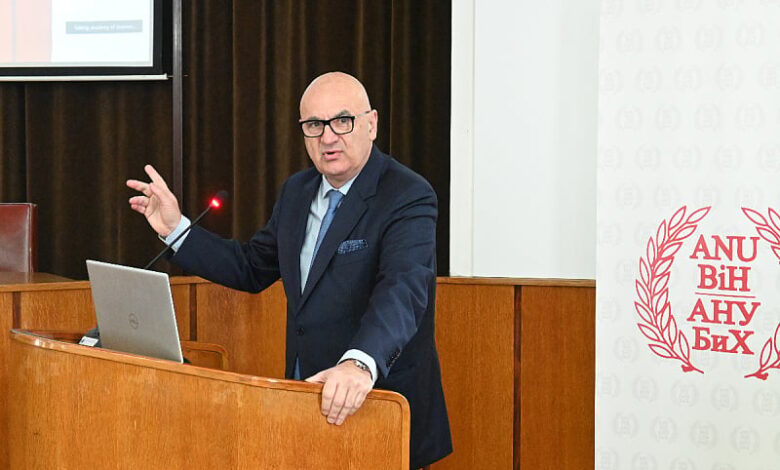 GLOBALNO PRIZNANJE: PROF. DR. KENAN ARNAUTOVIĆ