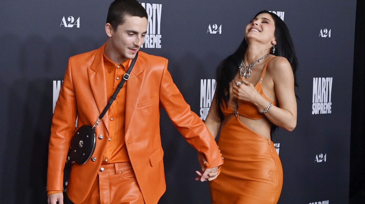 Je li koordinirani pogled Kylie Jenner i Timotheeja Chalameta na premijeri stvar stila ili strategije?