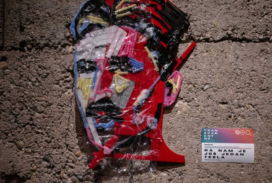 Upcycling kao odgovor na potrošnju: izložba “Transparentno: Ne kupuj – stvaraj!” – Mladi istraživači Srbije