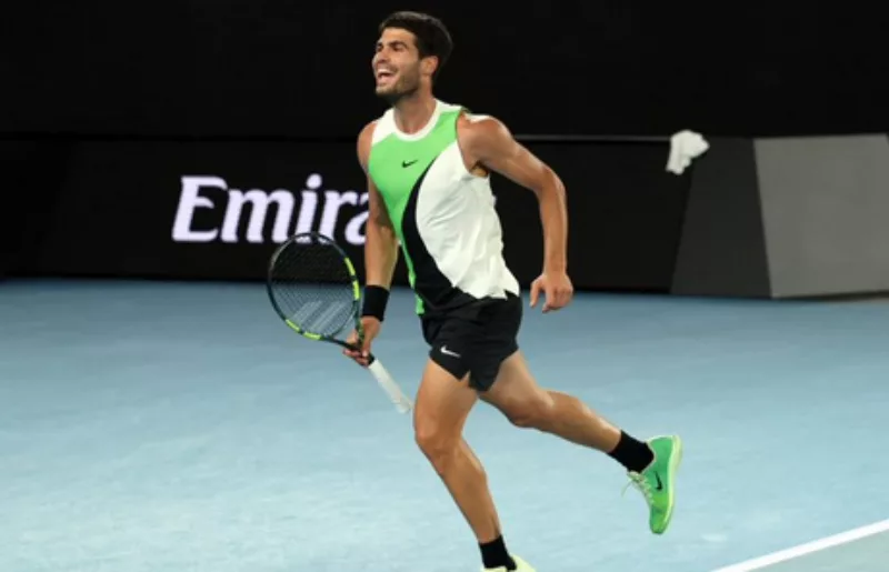 AUSTRALIAN OPEN: Alcaraz razbio miljenika domaće publike!