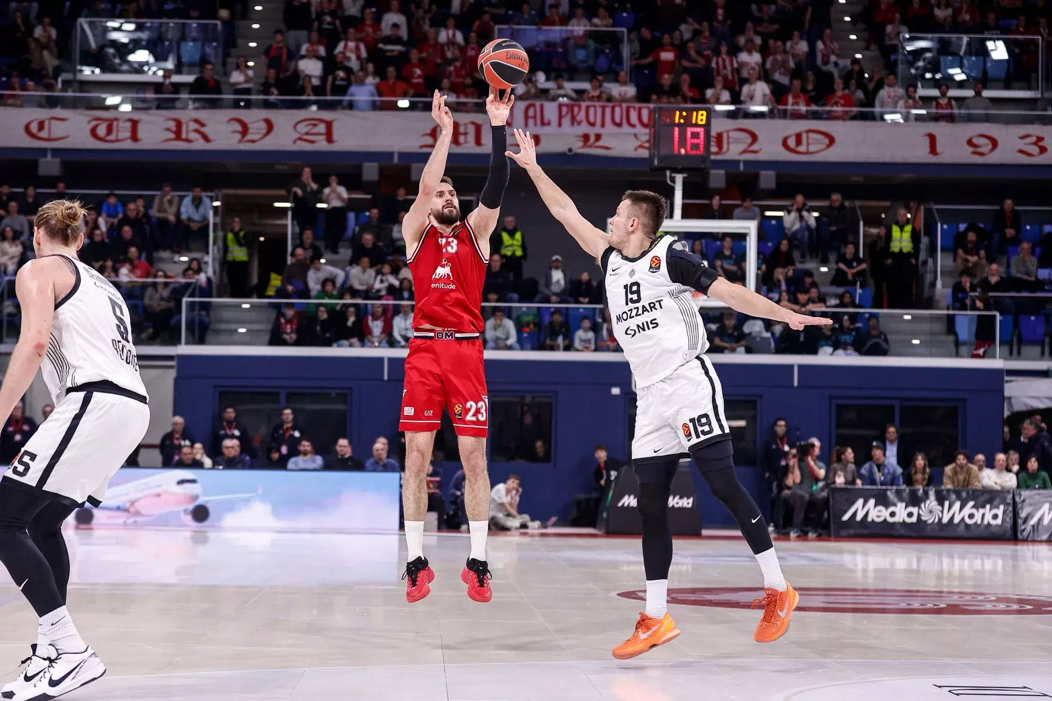 ČINI SE DA JE MOGLO BITI VIŠE: Armani svladao Partizan u Milanu