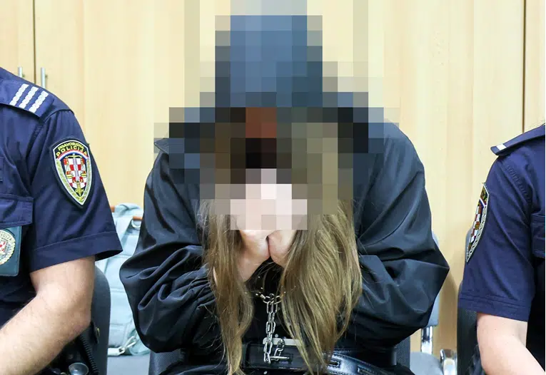 Majka nepravomoćno osuđena na 15 godina zatvora zbog ubojstva trogodišnje kćeri