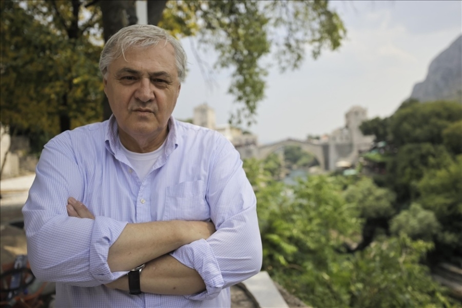 SAFET ORUČEVIĆ ZA “SB”: “Nije više vrijeme ‘hajdučije’ Mate Bobana, kada se plaćao prolaz kroz Hercegovinu, niti da HDZ drži gasne ventile u Grudama”