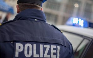 DBfyIjtT polizei