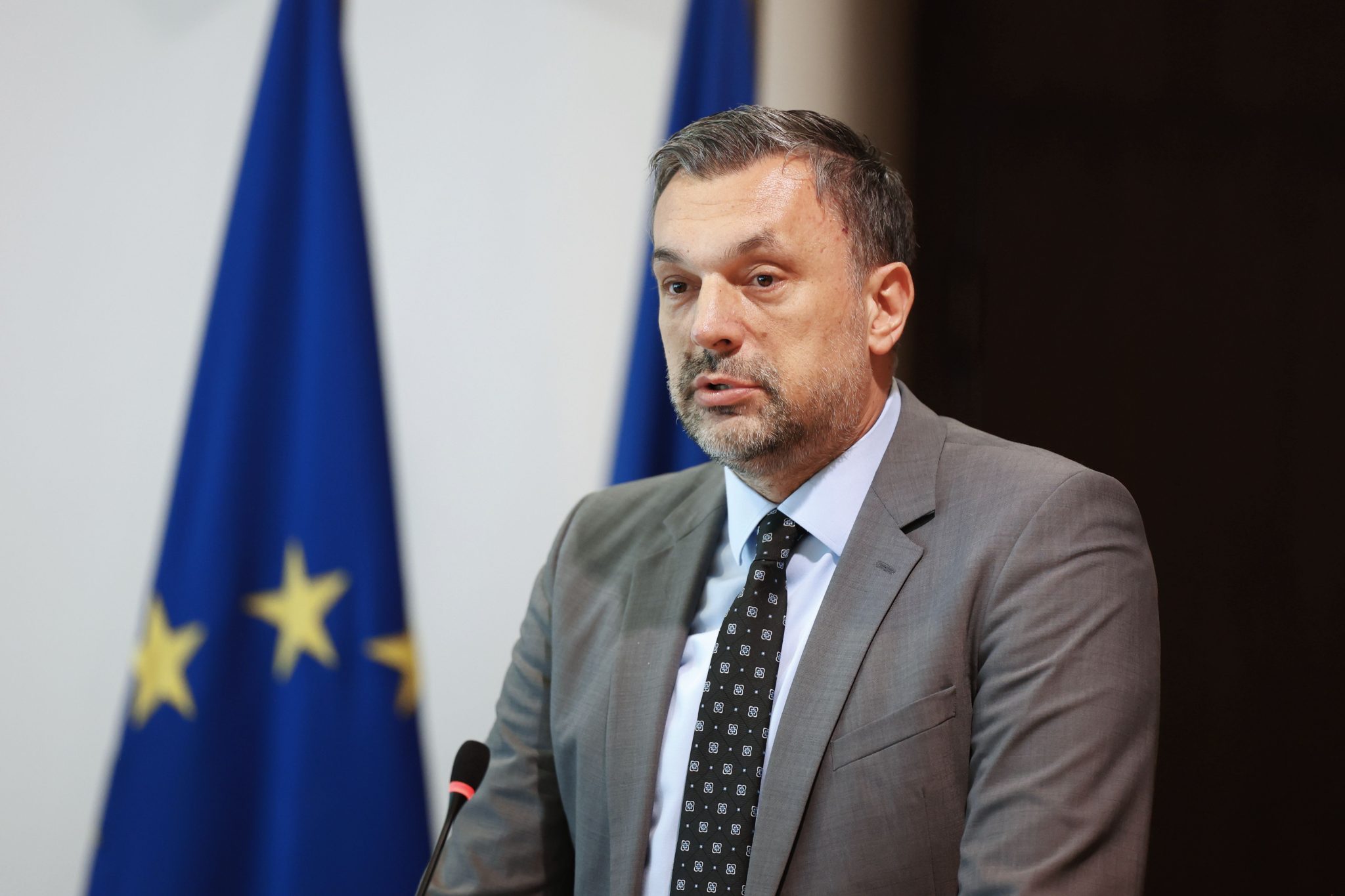 Čeka se Vijeće ministara: Konaković najavio čarter letove za evakuaciju građana
