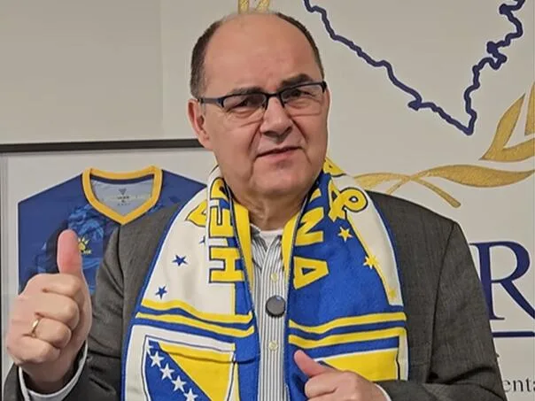 Schmidt u šali poručio BiH: Pobijedimo Wales! Ajmo zmajevi!