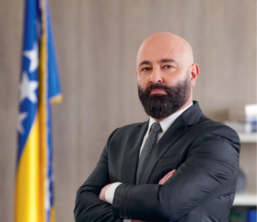 Tri decenije stabilnosti bankarskog sistema: Od postratne obnove do digitalne budućnosti – Business Magazine