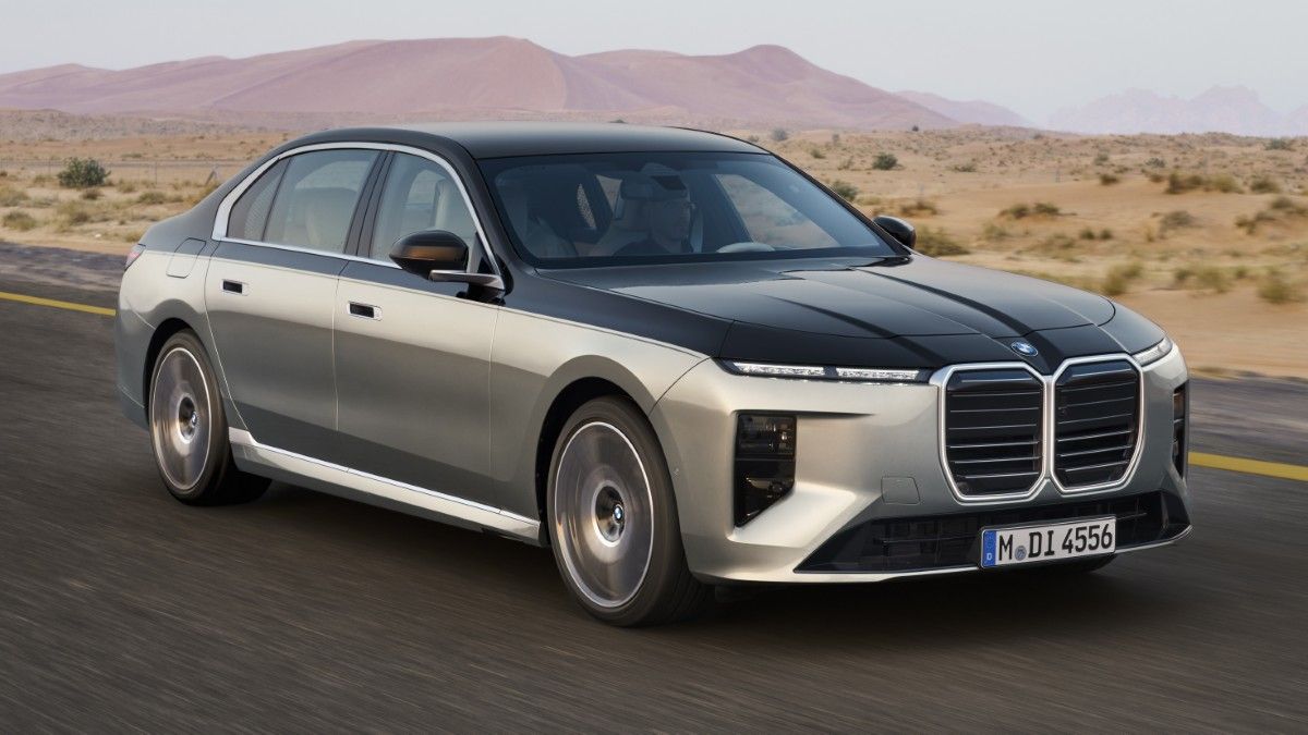 BMW poboljšao Seriju 7 i električni i7