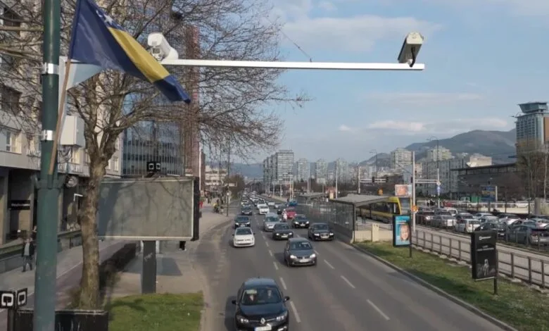 DNEVNIK TVSA/Ove godine planirano postavljanje još 41. kamere za detekciju i analizu registarskih oznaka u KS