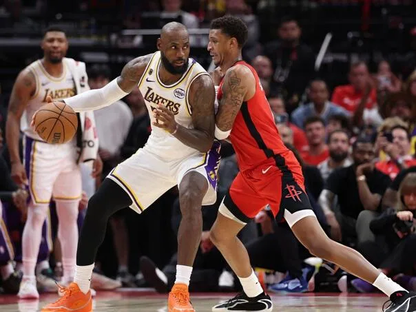 Houston nadigrao Lakerse i produžio seriju u play-offu