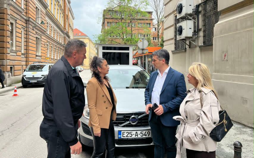 Ismet Porobić osuđen na godinu zatvora zbog napada na Nives Arnautović, izrečena i zabrana prilaska