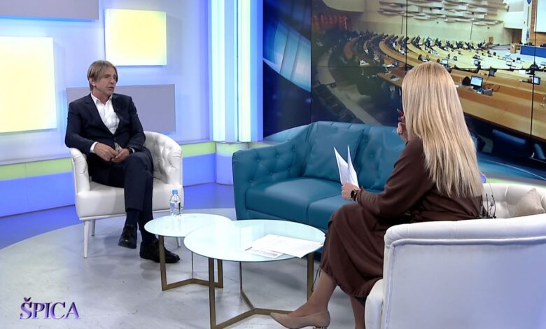 Kojović za TVSA: Vrijeme je da političke balondžije i gangsteri odu u prošlost