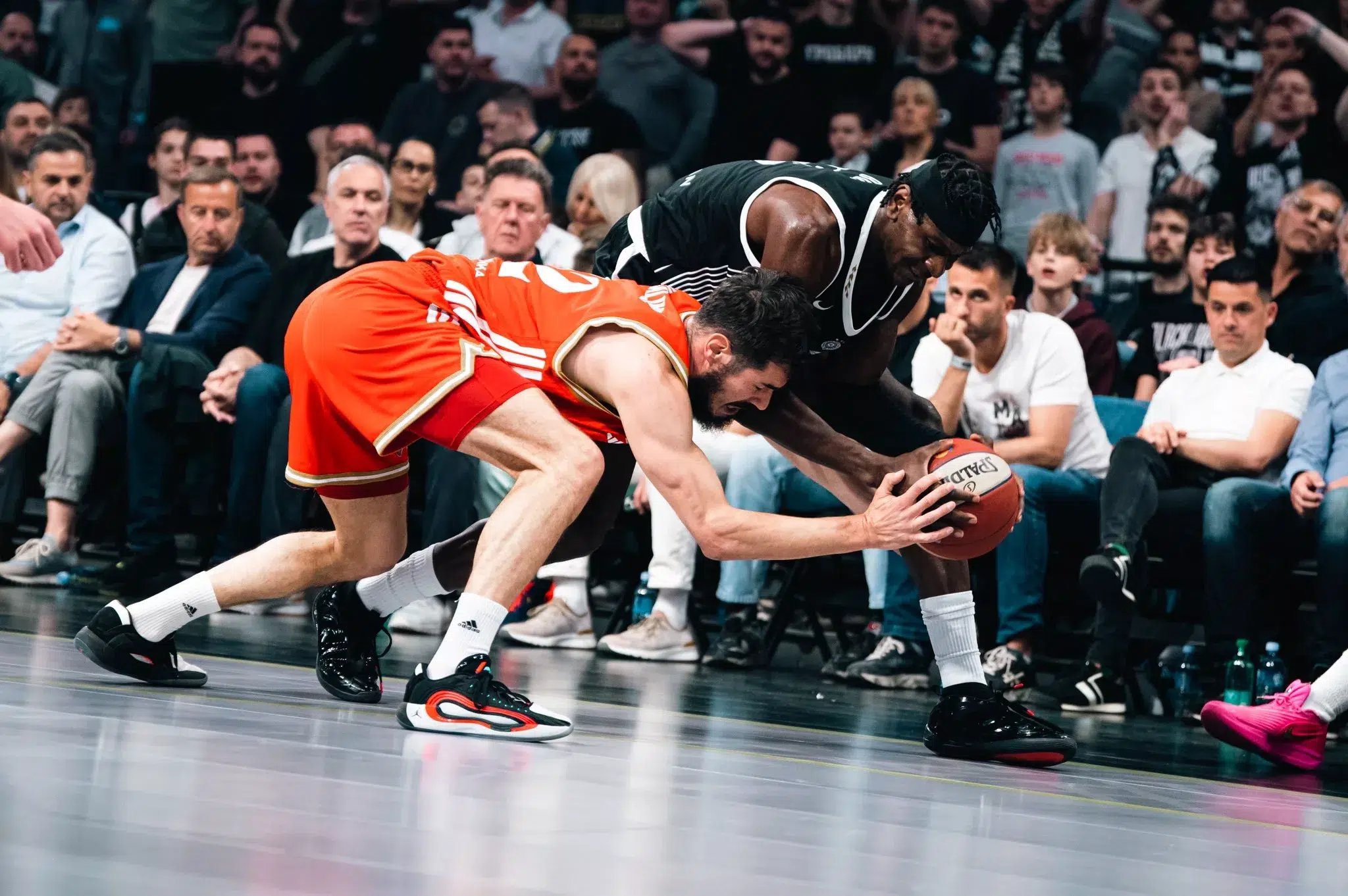 Partizan slavio u uvodu polufinalne serije doigravanja!