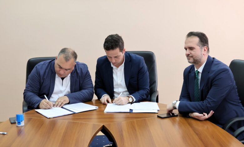 Potpisan novi Kolektivni ugovor, u Kantonu Sarajevo značajno unaprijeđena prava radnika u srednjem obrazovanju