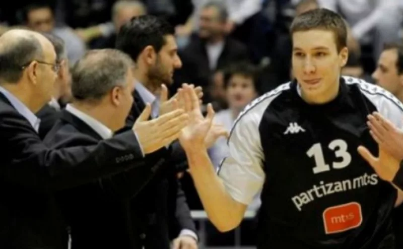 Zna se kada se šanse Bogdana za povratak u Partizan mogu značajno povećati