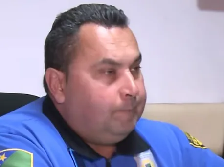 Zvao policiju da prijavi da susjedova žena ima ljubavnika: “Svaku večer dolazi…”