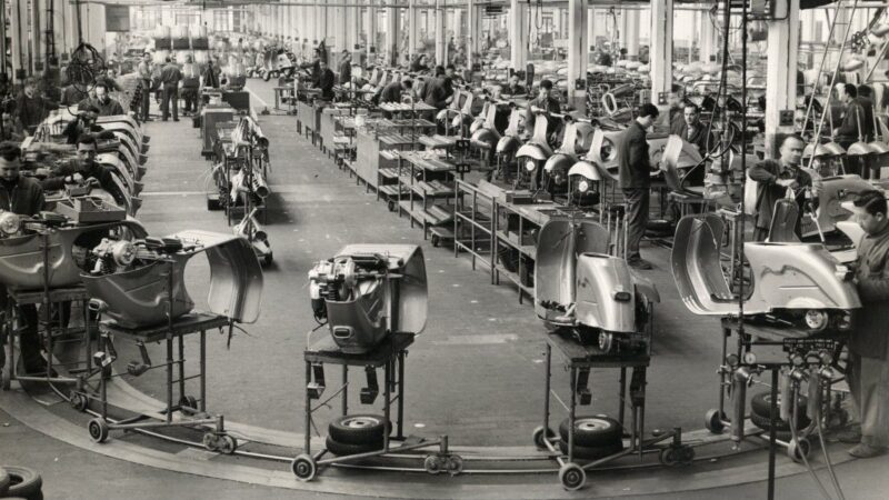 Vespa slavi 80. rođendan