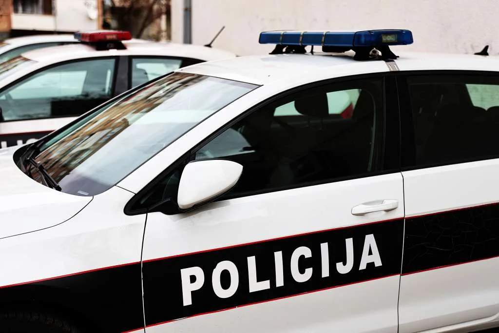 Troje ozlijeđenih u prometnim nesrećama kod Posušja i Širokog Brijega