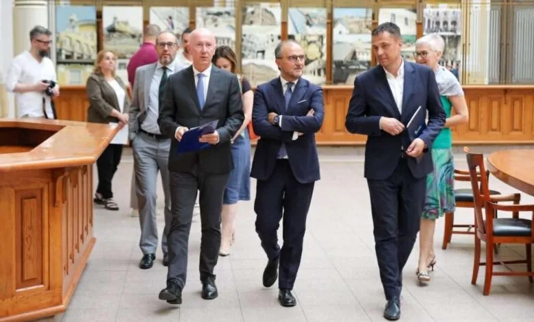 Soreca posjetio BH Poštu, prezentiran projekt sanacije zgrade Glavne pošte
