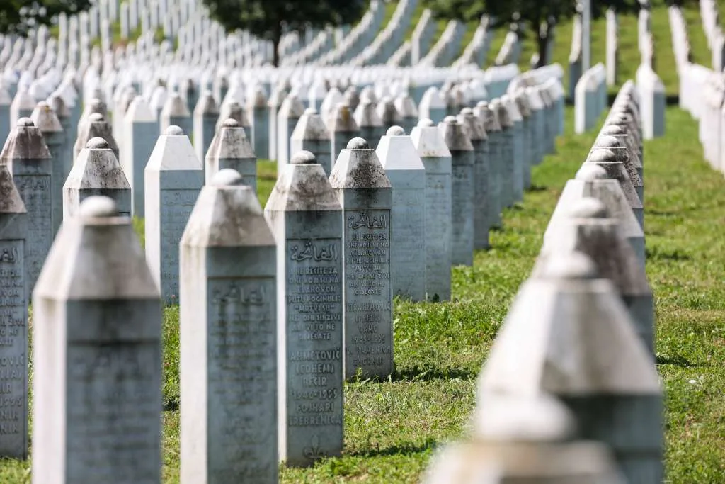 Počeo proces reekshumacija u Potočarima, trajat će do 17. jula