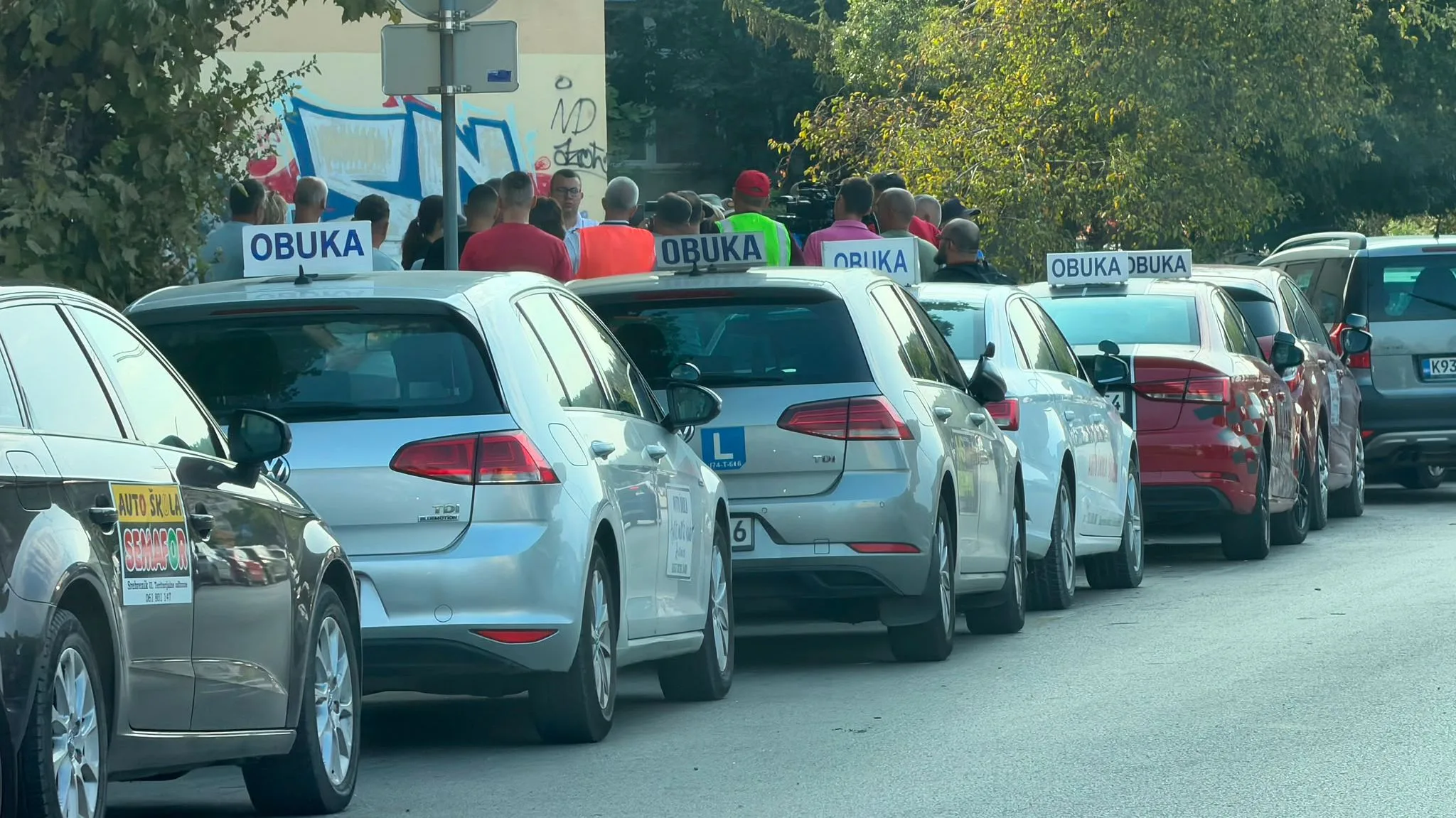 Autoškole će i sutra na proteste u Tuzli: Više od 300 kandidata čeka na vozačke ispite