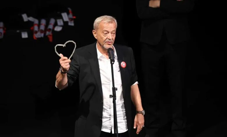 Hadžihafizbegović dobio Počasno Srce Sarajeva: “Dijelim ga sa braniocima grada”